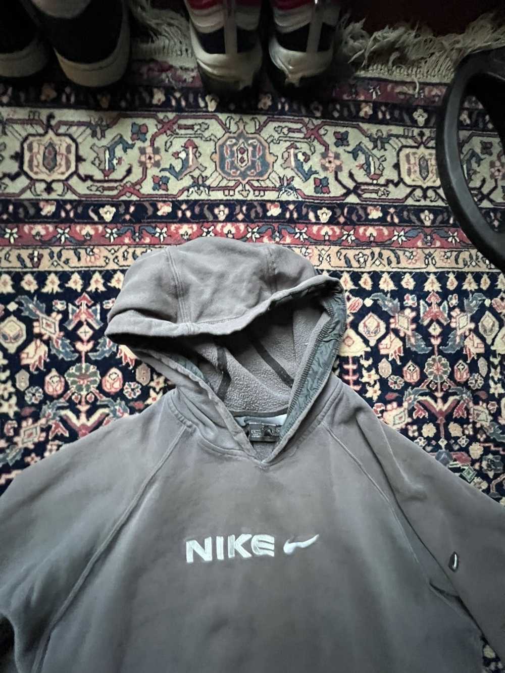 Nike × Vintage Nike Hoodie Vintage 90s Embroidere… - image 9