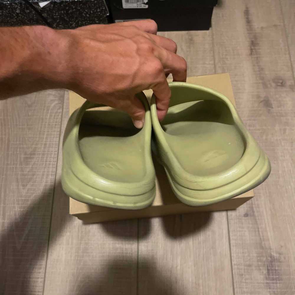 Adidas Yeezy Slides Resin - image 5