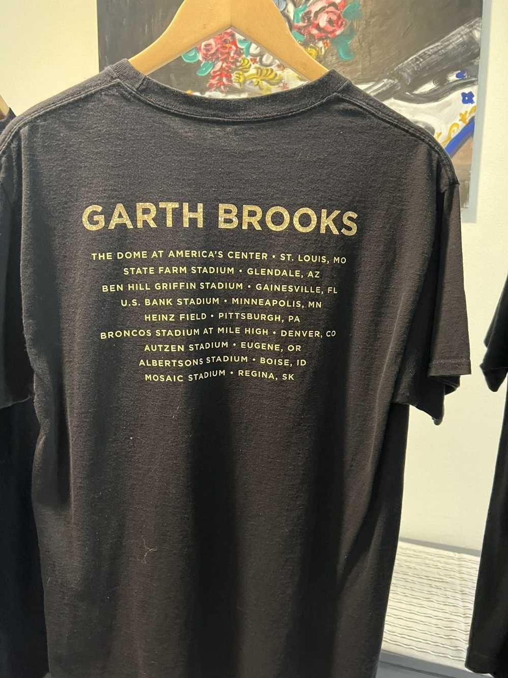 Vintage Garth Brooks tour t shirt - image 2