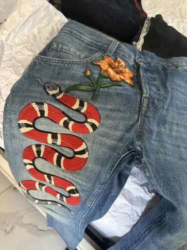 gucci snake on leg｜TikTok Search