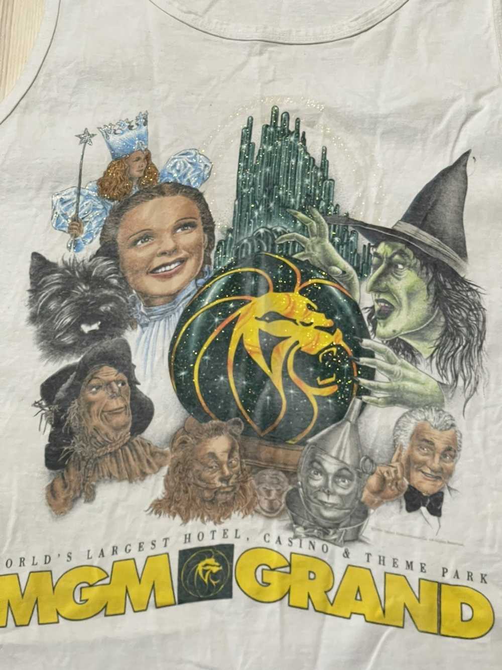 Mgm Grand × Vintage Vintage 1993 MGM Wizard Of Oz… - image 2