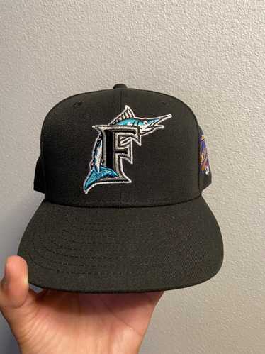 Hat Club × New Era × Vintage 7 5/8 Florida Marlins