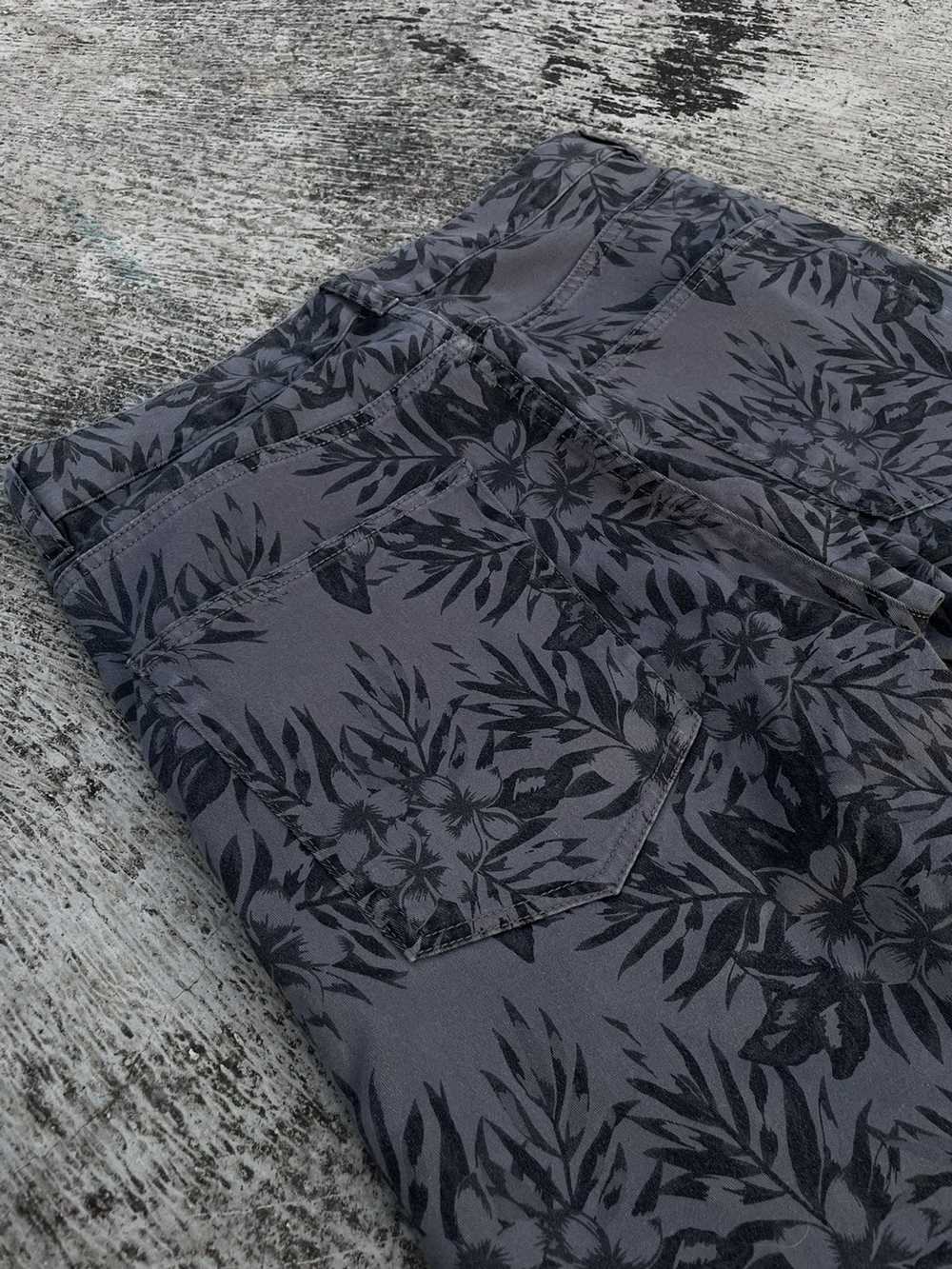 Aloha Wear × Beams Plus × Black Beams pattern leaf - image 12