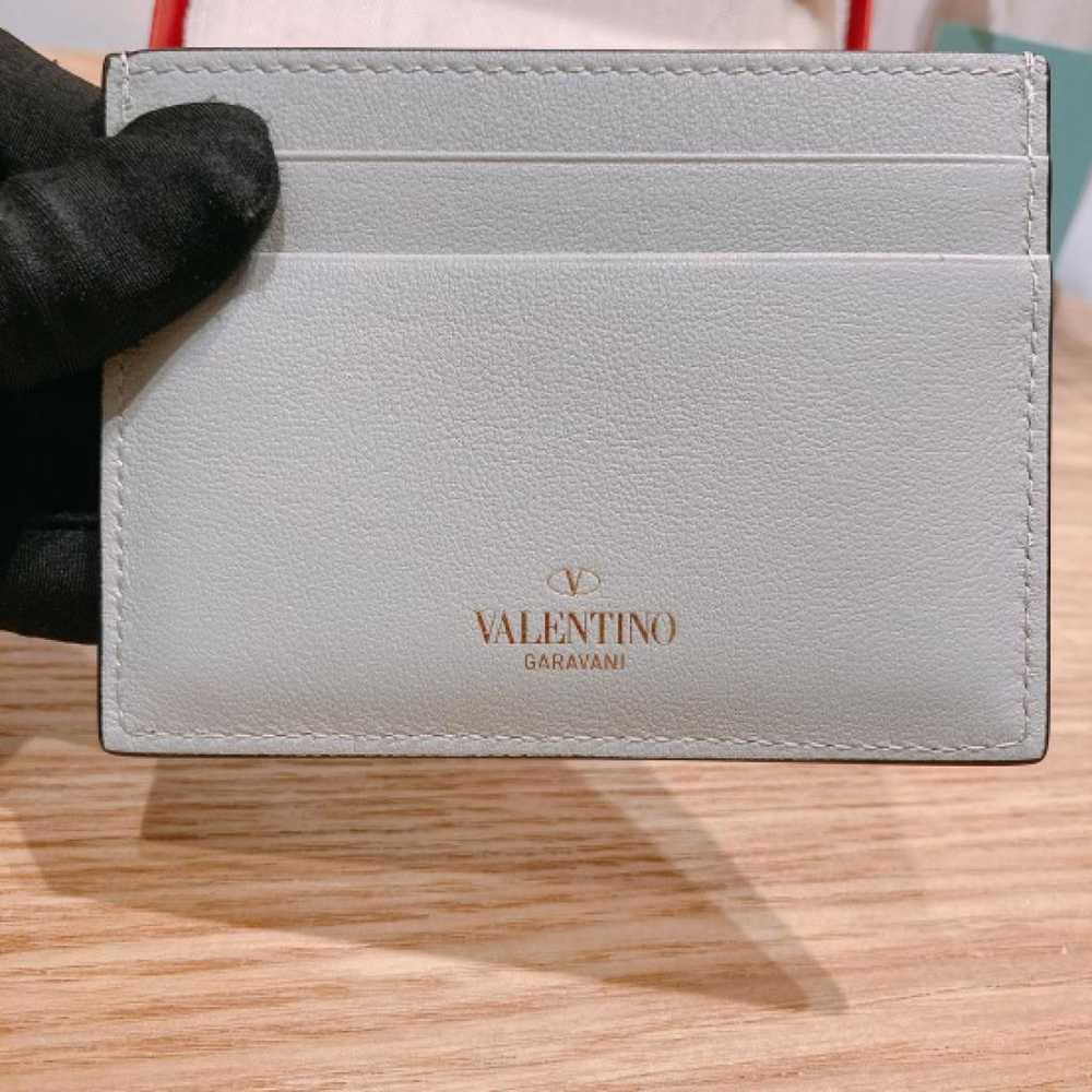 Valentino Garavani Rockstud leather card wallet - image 3