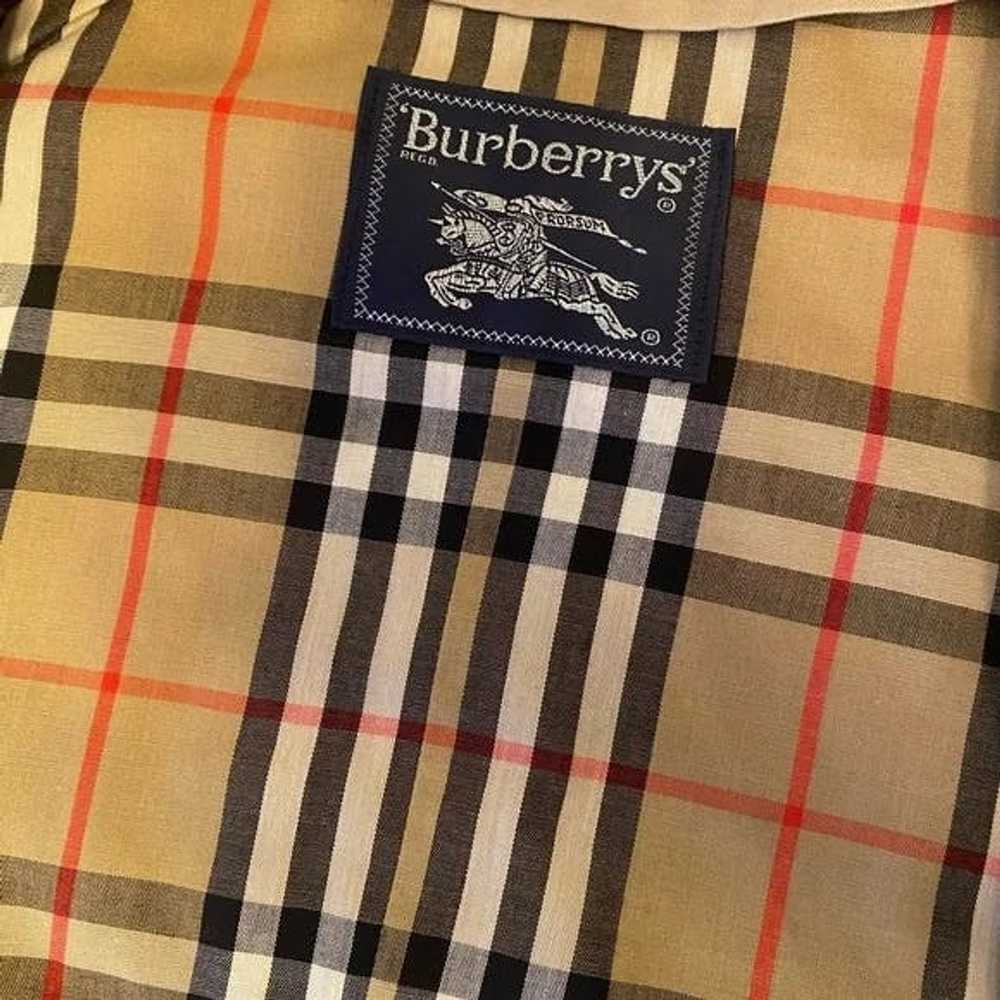 Burberry vintage Women’s Burberry all weather tre… - image 3