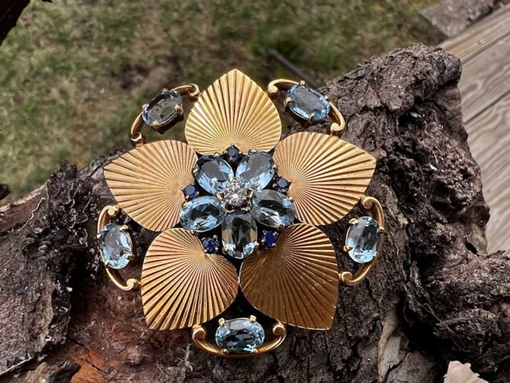 14K Yellow Gold Aquamarine and Sapphire Flower Br… - image 6