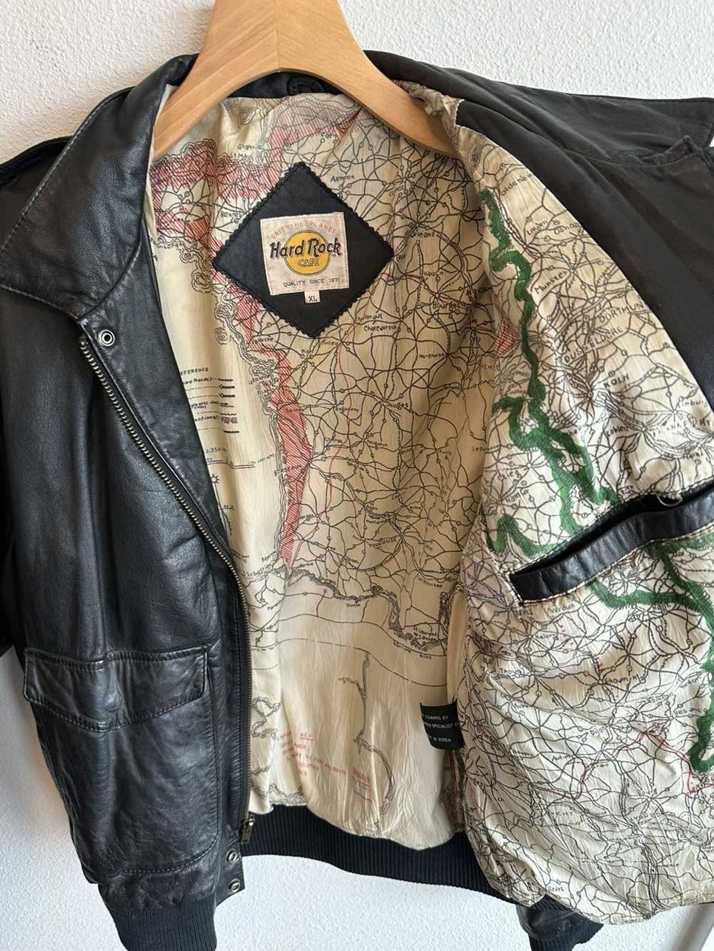 Hard rock cafe 2024 leather bomber jacket