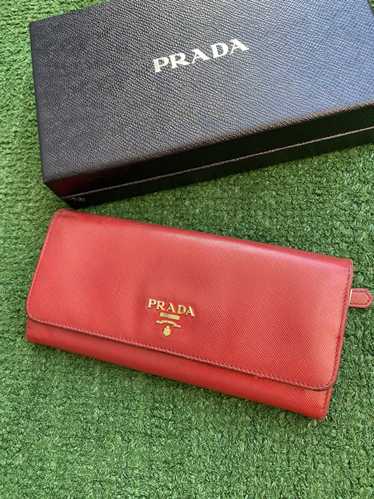 Prada Saffiano Leather Continental Wallet - FINAL SALE (SHF-17690) – LuxeDH