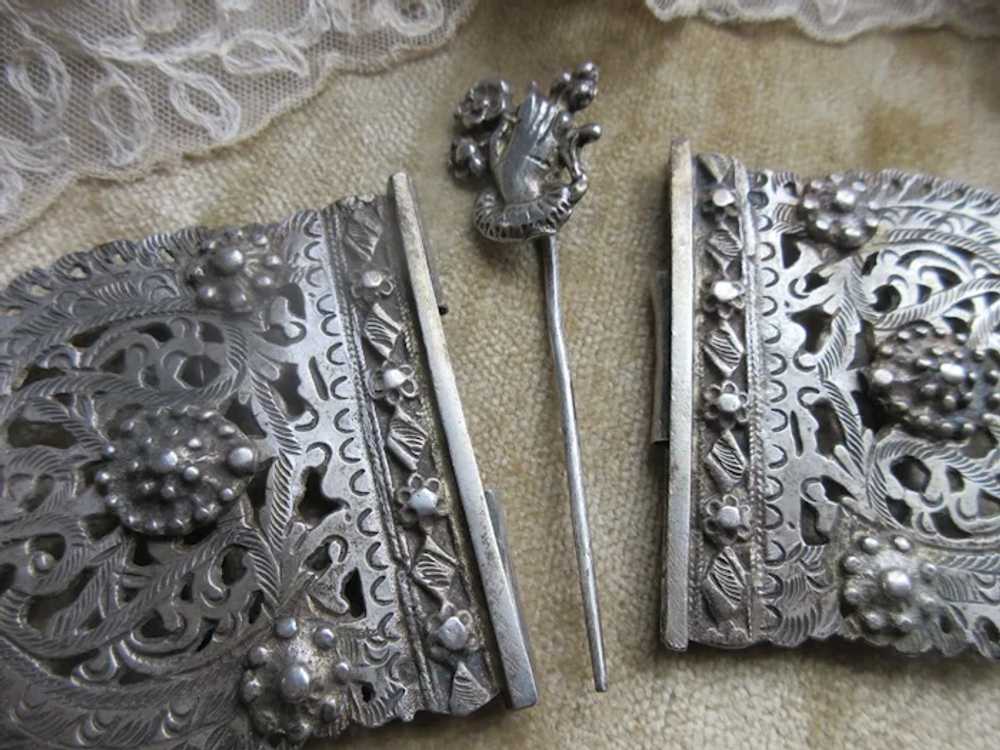 Antique Silver Buckle Victorian Hand Jewelry - image 4
