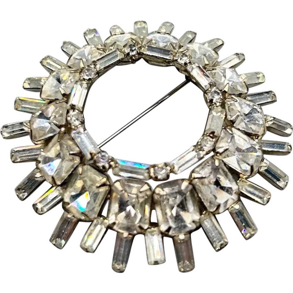 Vintage Icy Rhinestones Wreath Brooch Round Circl… - image 1