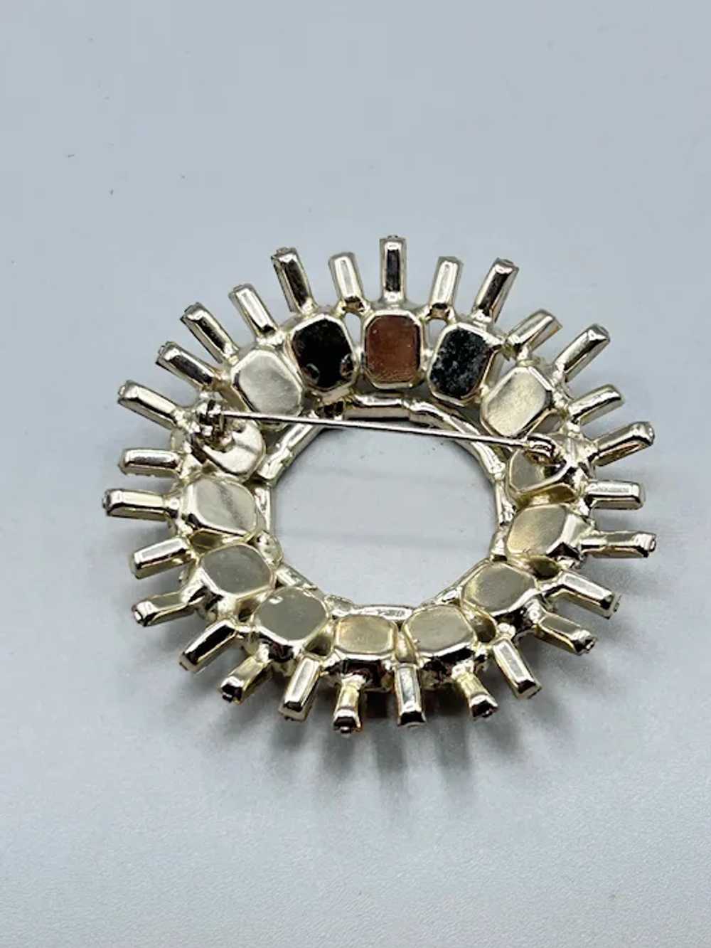 Vintage Icy Rhinestones Wreath Brooch Round Circl… - image 5