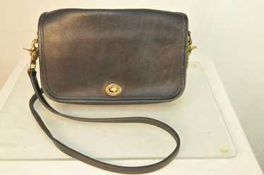 バッグ old coach shoulder bag 9755 y2k 393 old coach shoulder bag 9755 y2k 393 - メルカリ