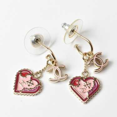 chanel heart earrings gold