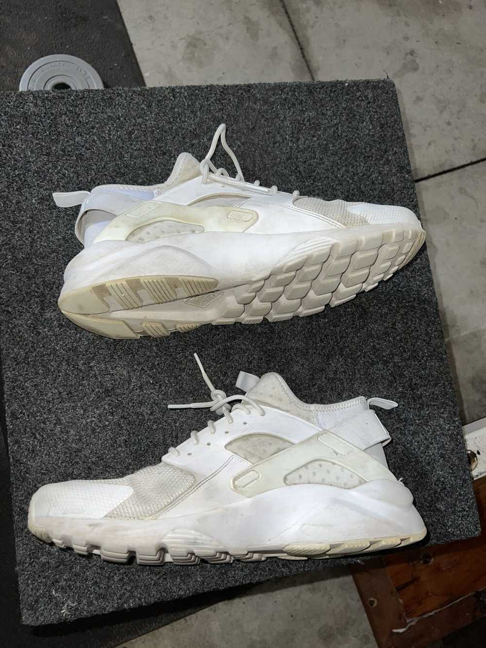 Nike Nike Huarache Shoes - image 4