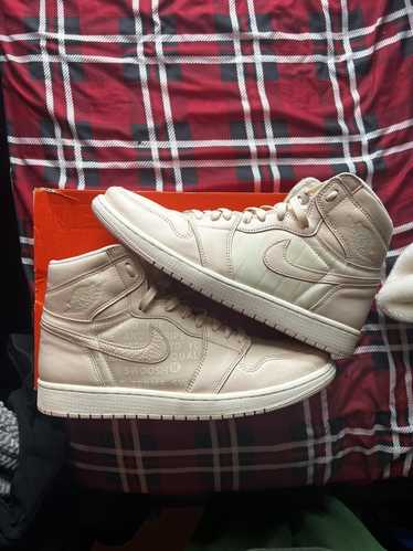 Jordan Brand Jordan 1 Guava Ice Size 12M