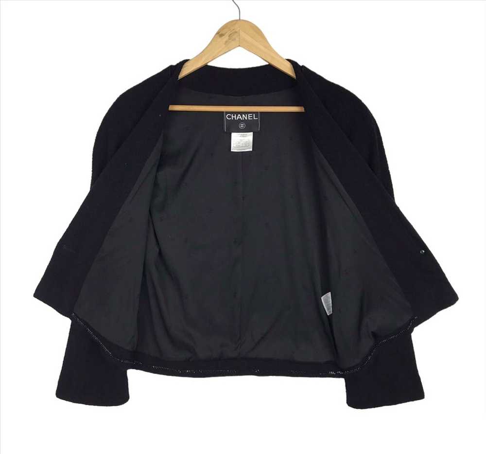 Chanel × Luxury Chanel Jacket And Sleeveless Top … - image 2