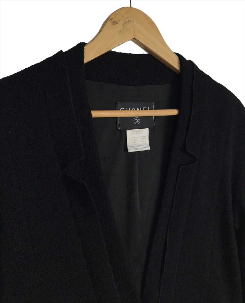 Chanel × Luxury Chanel Jacket And Sleeveless Top … - image 5