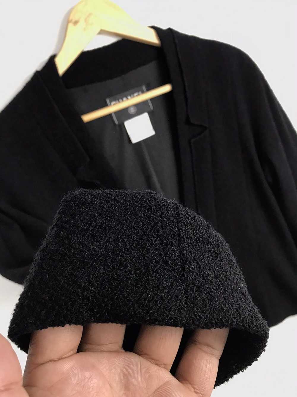 Chanel × Luxury Chanel Jacket And Sleeveless Top … - image 7