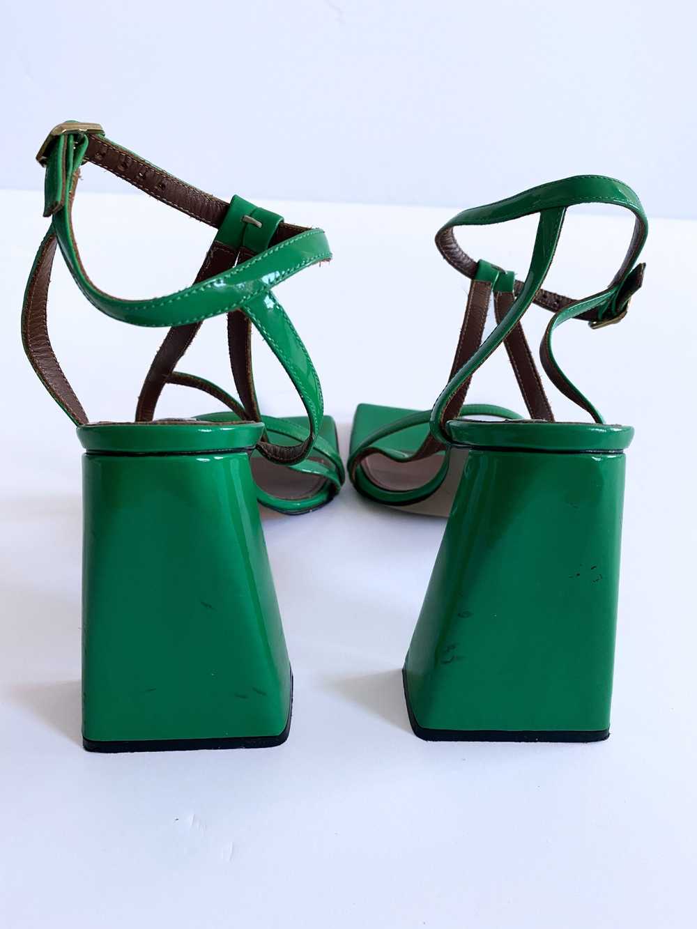 Area Area green patent leather heels - image 3