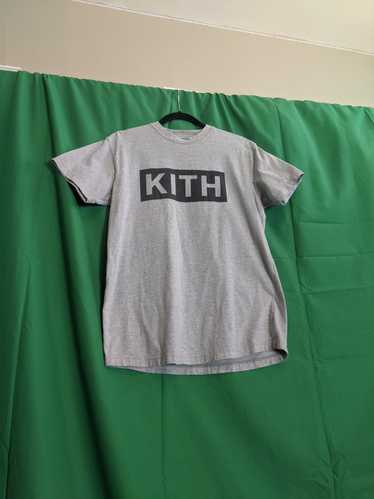 KITH ライトグレー Tシャツ L - メルカリ