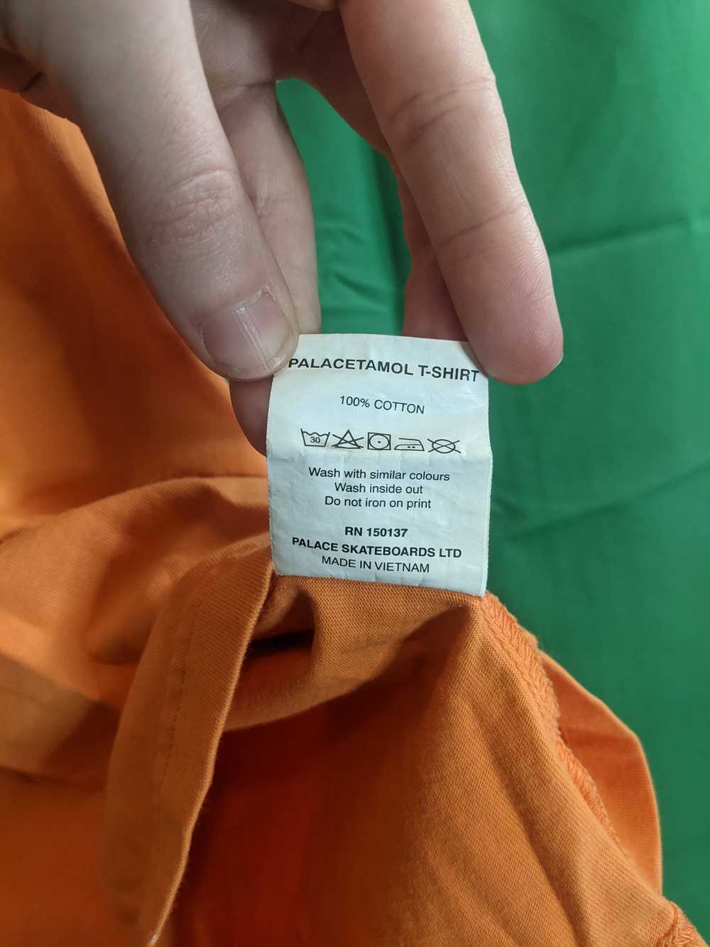 Palace Orange "Palacetamol" RARE graphic t-shirt … - image 2