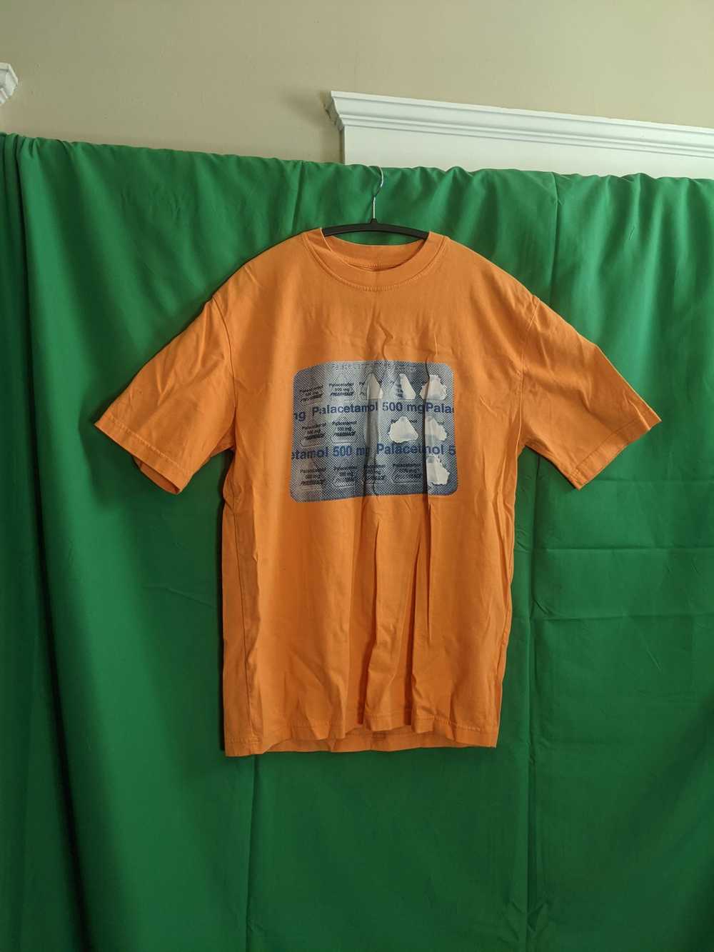 Palace Orange "Palacetamol" RARE graphic t-shirt … - image 8