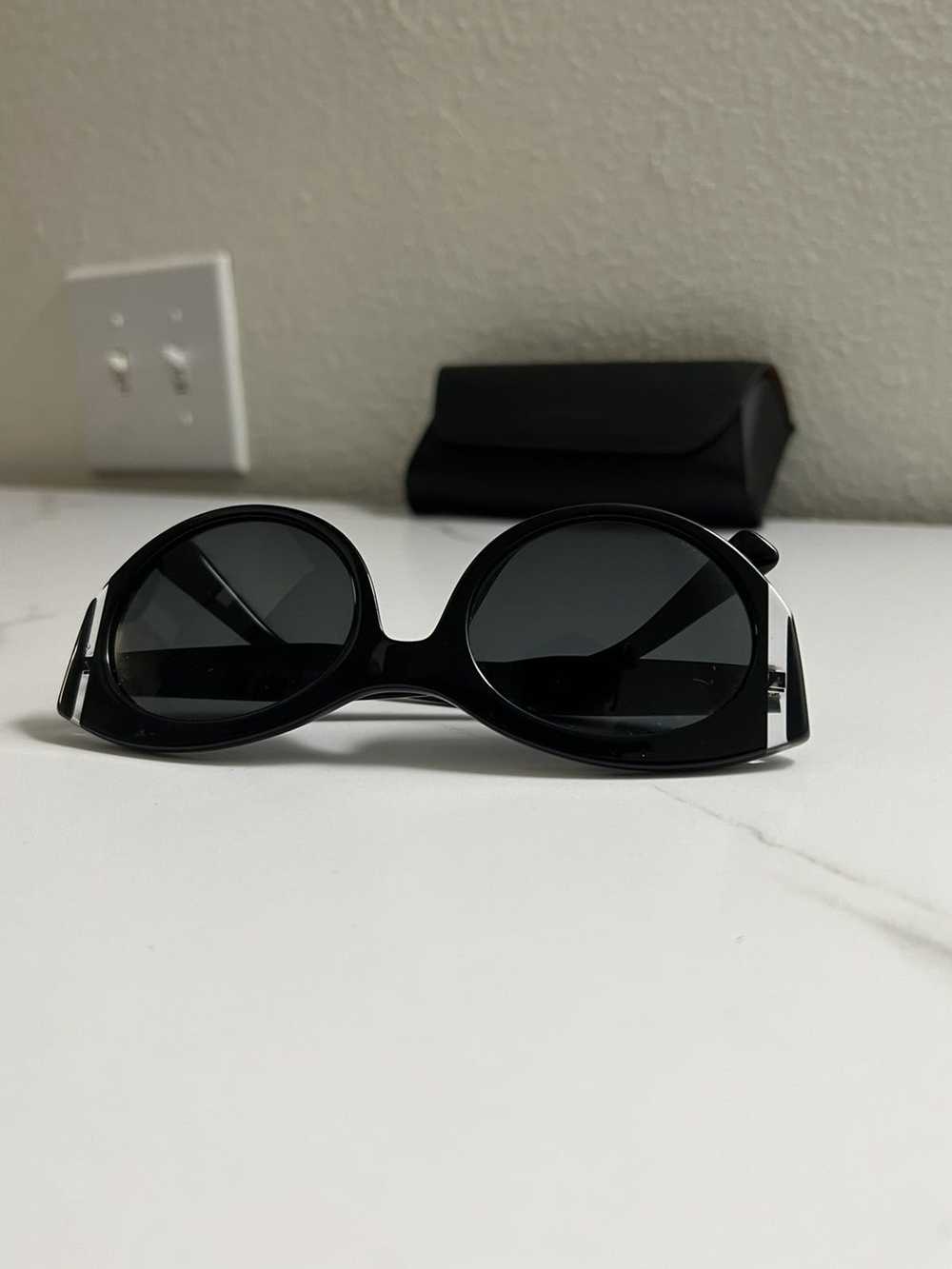 Valentino VALENTINO Black Sunglasses VA 4039 5001… - image 9