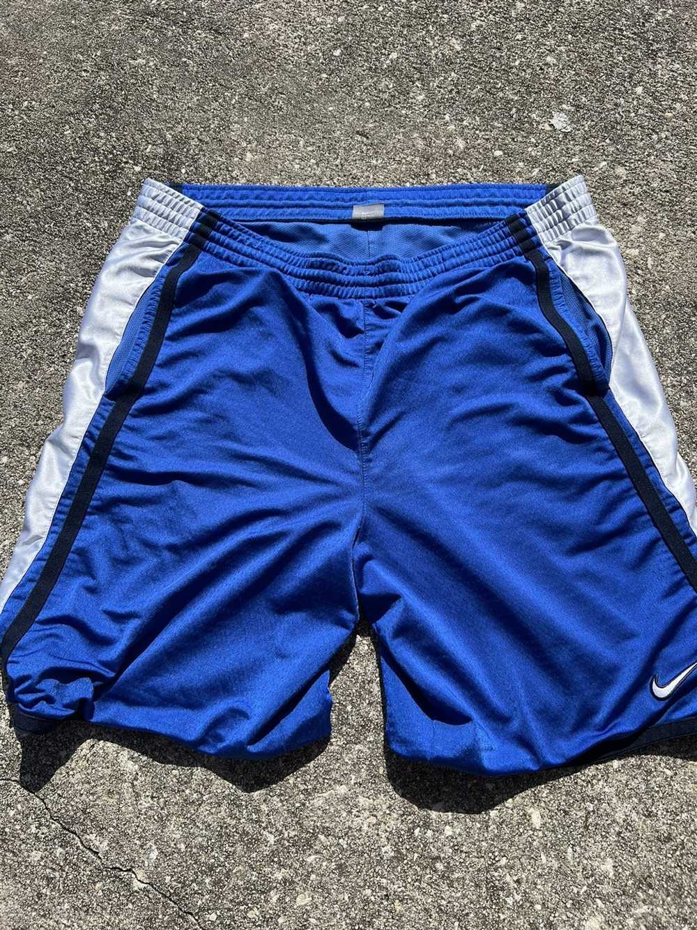 womens vintage nike shorts
