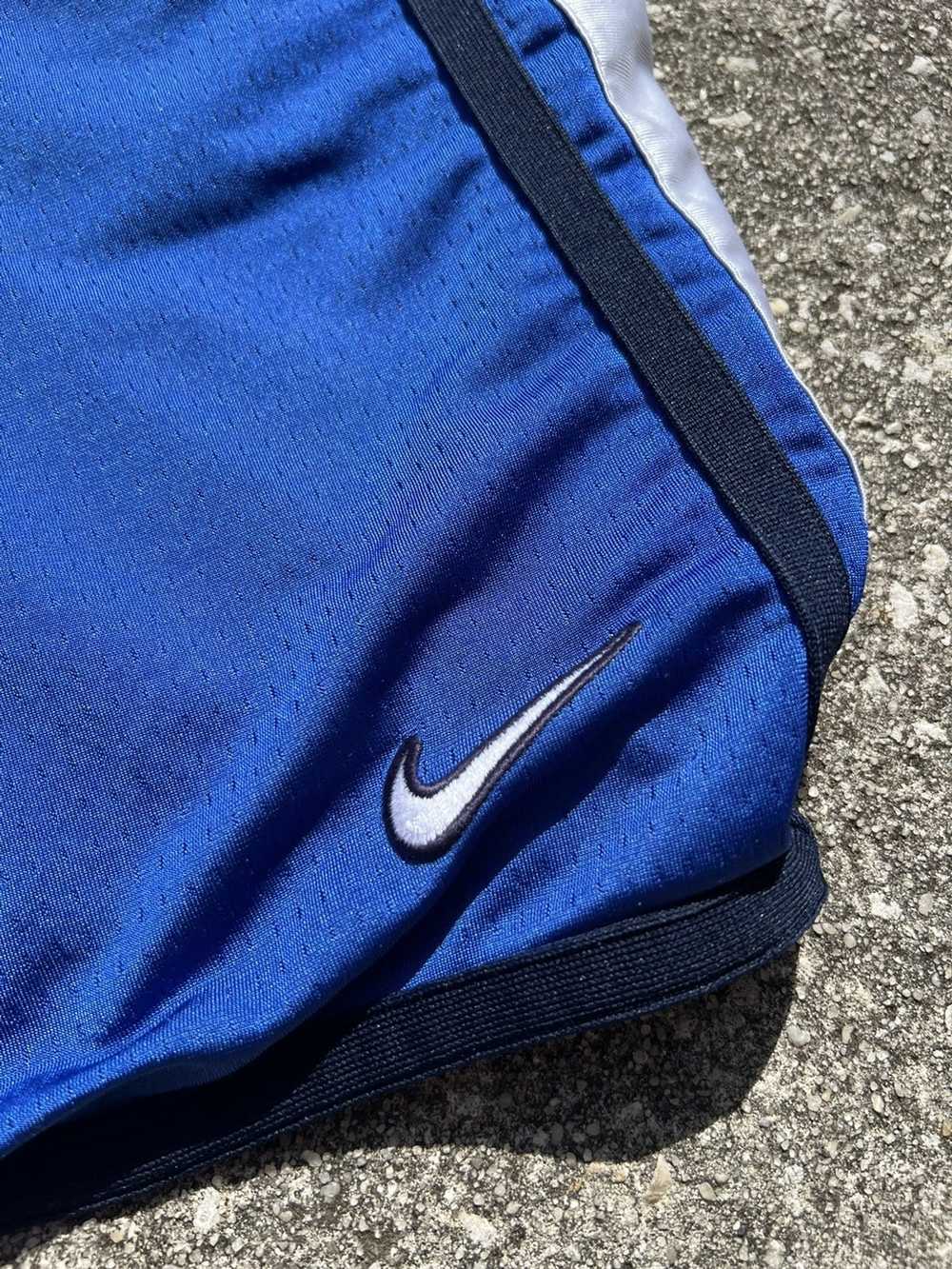 womens vintage nike shorts