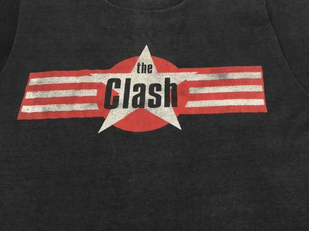 Band Tees Vintage The Clash 80’s - image 2