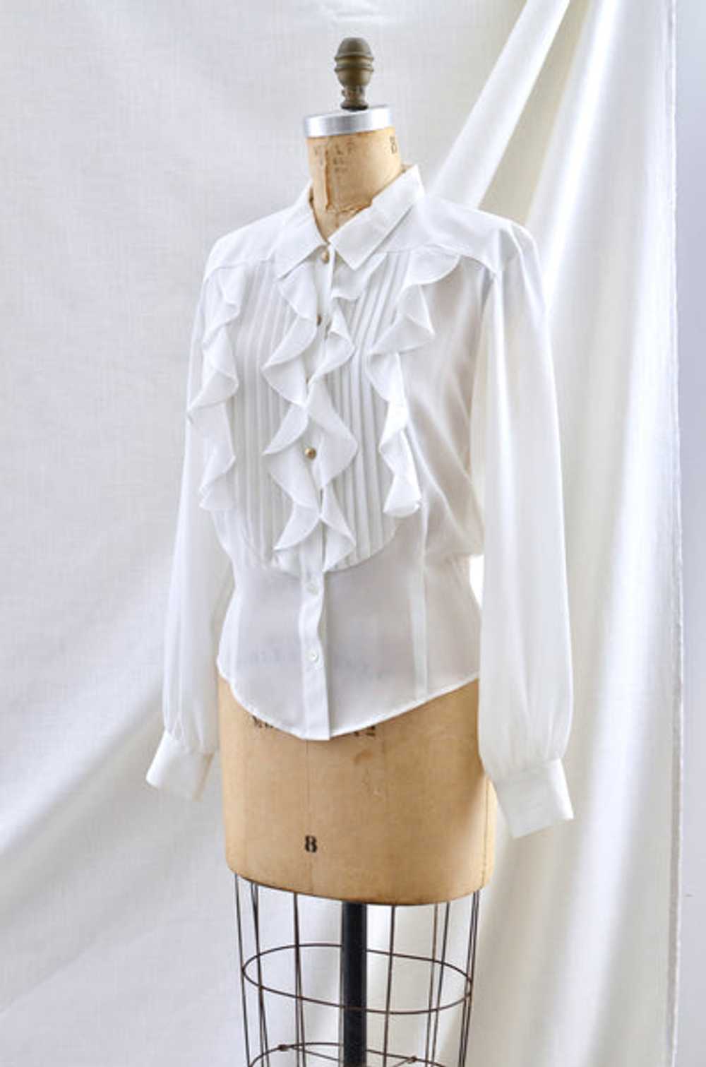 Vintage White Ruffle Yoke Shirt - image 6