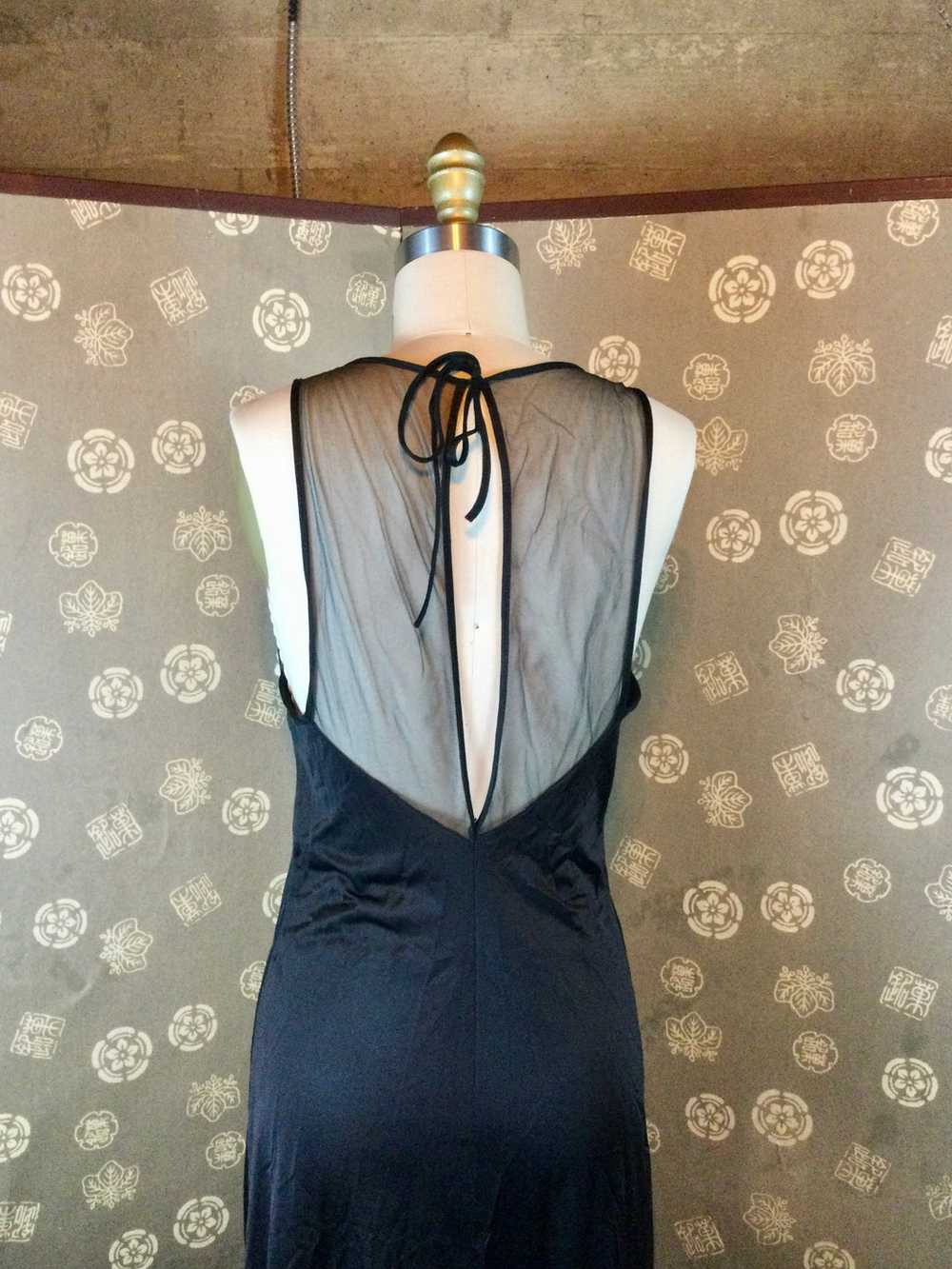 1970s Sheer Bodice Nightgown - image 6