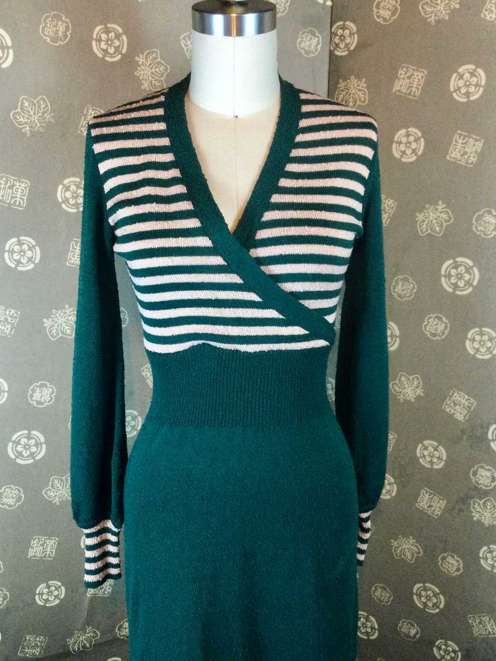70s does 30s Forest Green Knit Dress - image 8