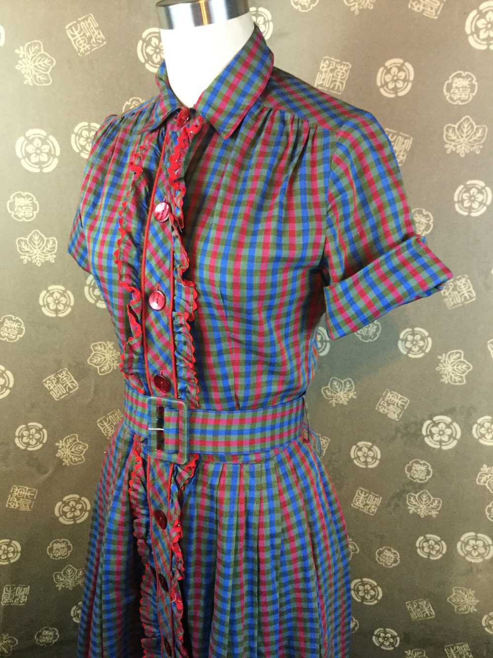 1940s Check Ruffle Front Dress - image 4