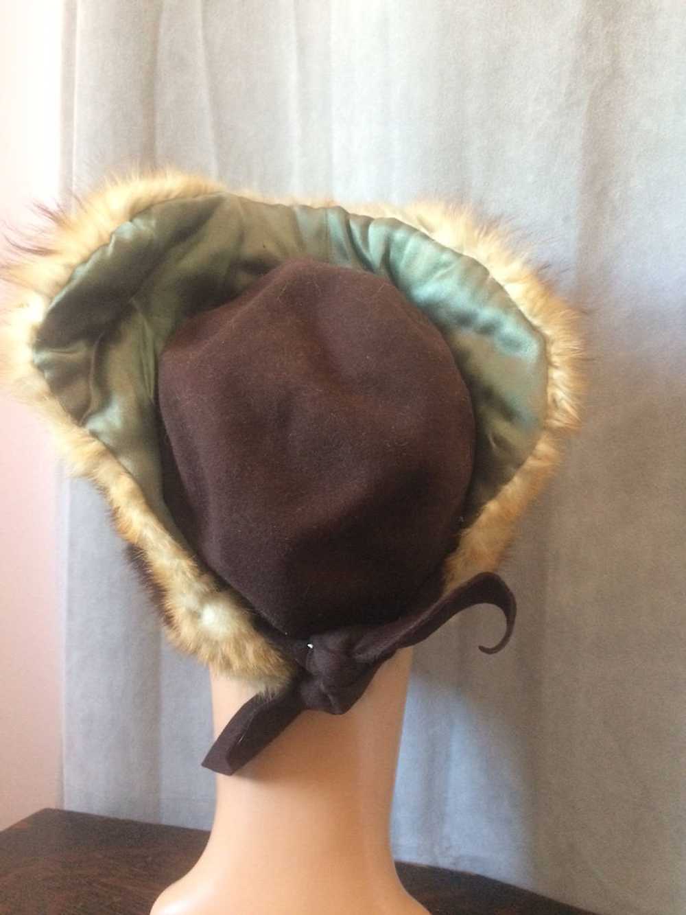 1940s Fur and Brown Felt Hat - image 3