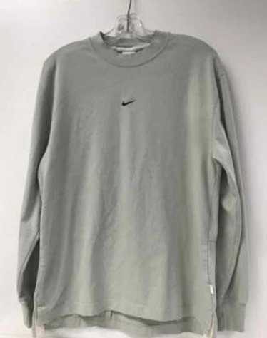 Nike × Streetwear Nike Essential Sportswear Style 