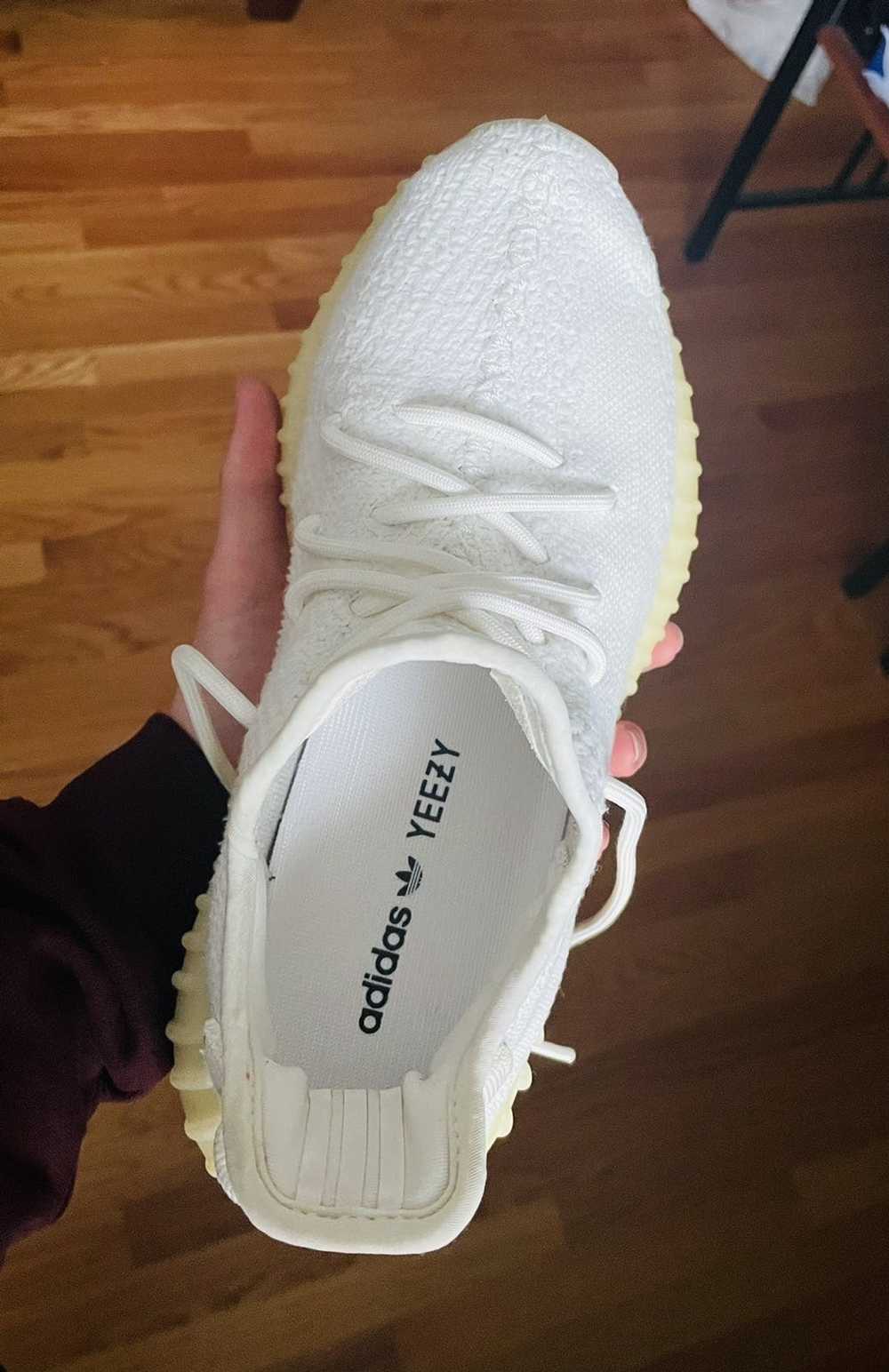 Adidas 8.5 - Yeezy Boost 350 V2 Triple White Mens - image 2