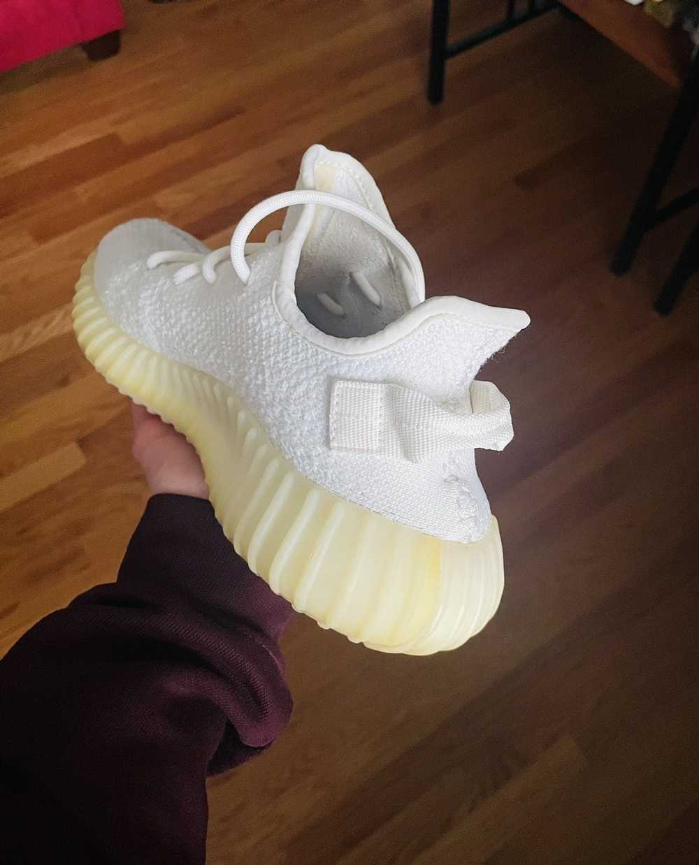 Adidas 8.5 - Yeezy Boost 350 V2 Triple White Mens - image 5