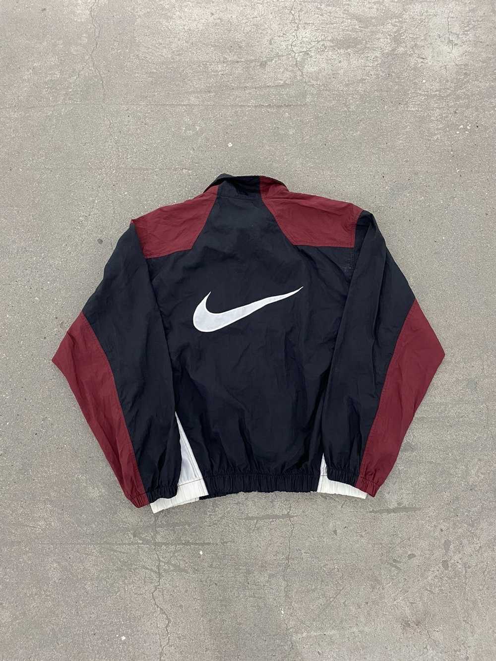 Nike × Streetwear × Vintage Vintage 90s Nike Burg… - image 5