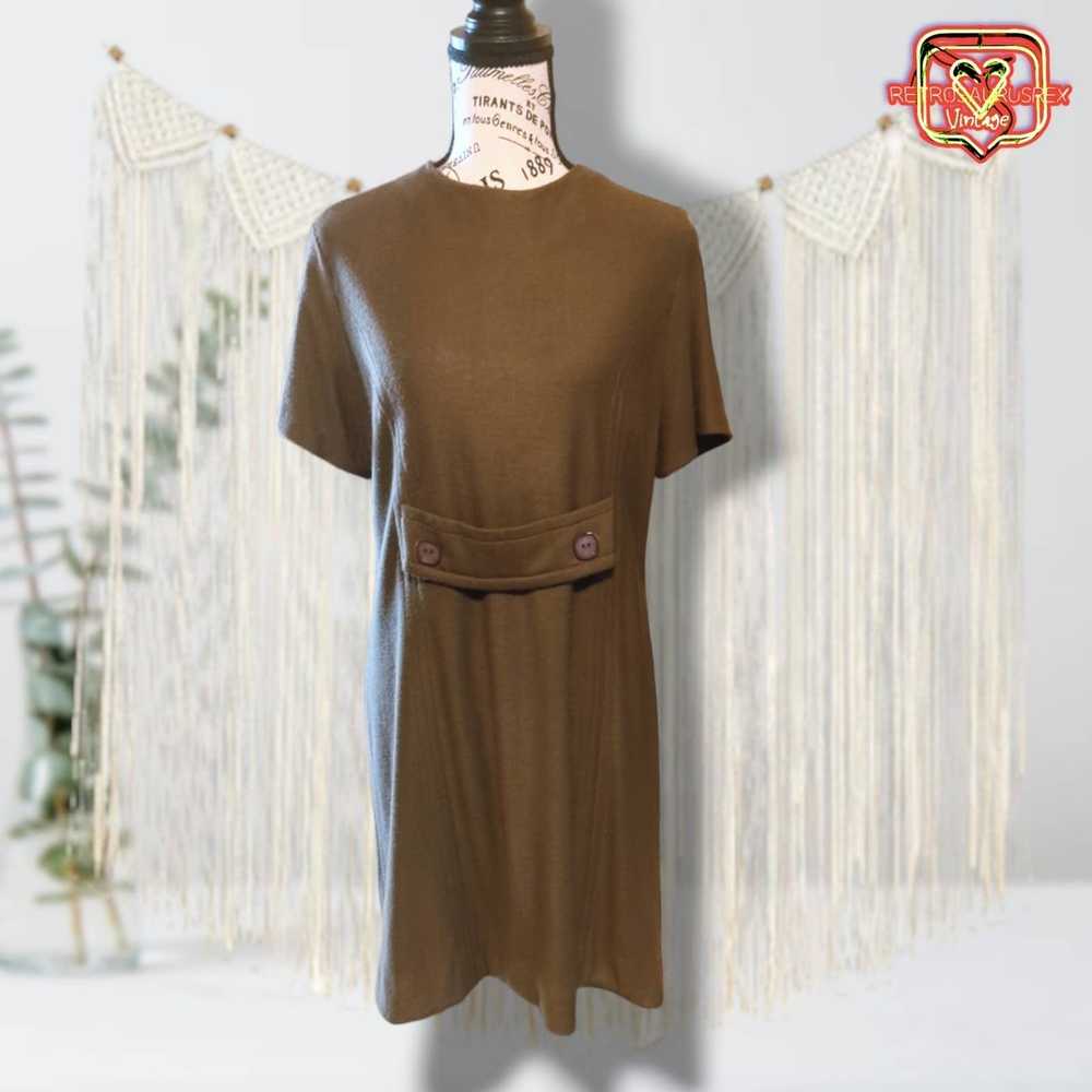 Vintage Vintage 1960s Mod Little Brown Dress, Med… - image 2