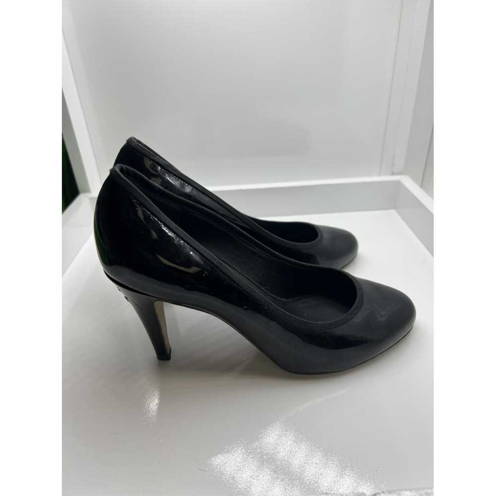 Chanel Patent leather heels - image 4