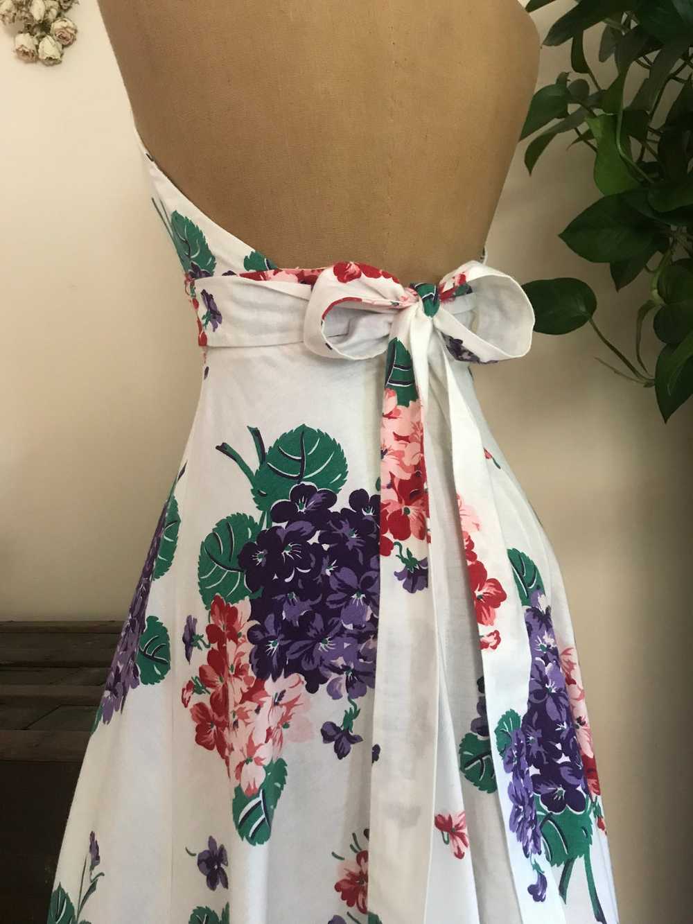 1970’s vintage Sweet Peas and Cherries sundress b… - image 12