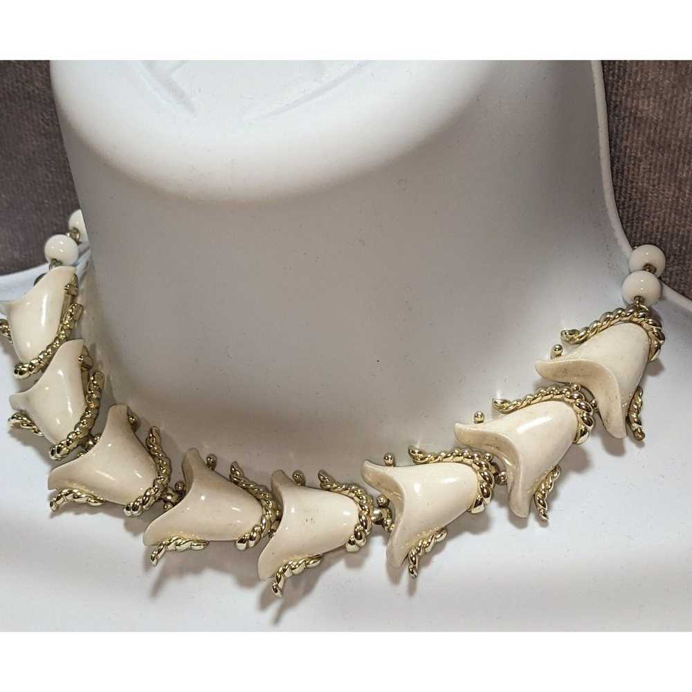Other Vintage Volupte White And Silver Bell Neckl… - image 4