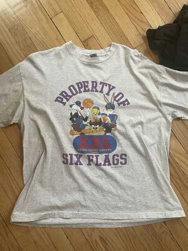 Vintage Six Flags Looney Tunes 1996 made in USA - image 1