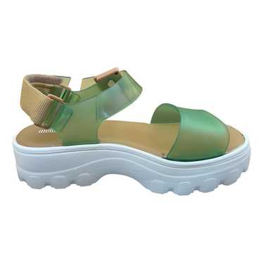 Melissa Sandal