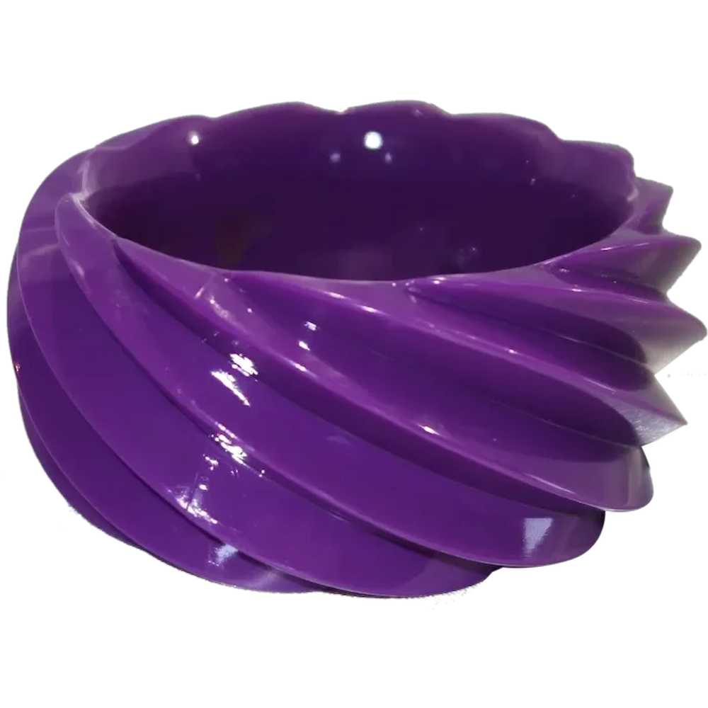 HUGE Molded Spiral Purple Lucite Bangle Bracelet … - image 1