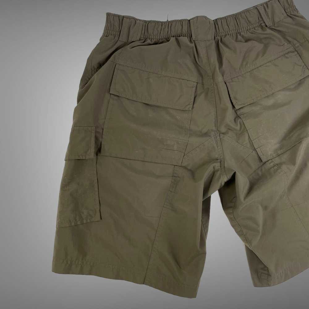 Nike ACG Nike acg cargo shorts - image 5