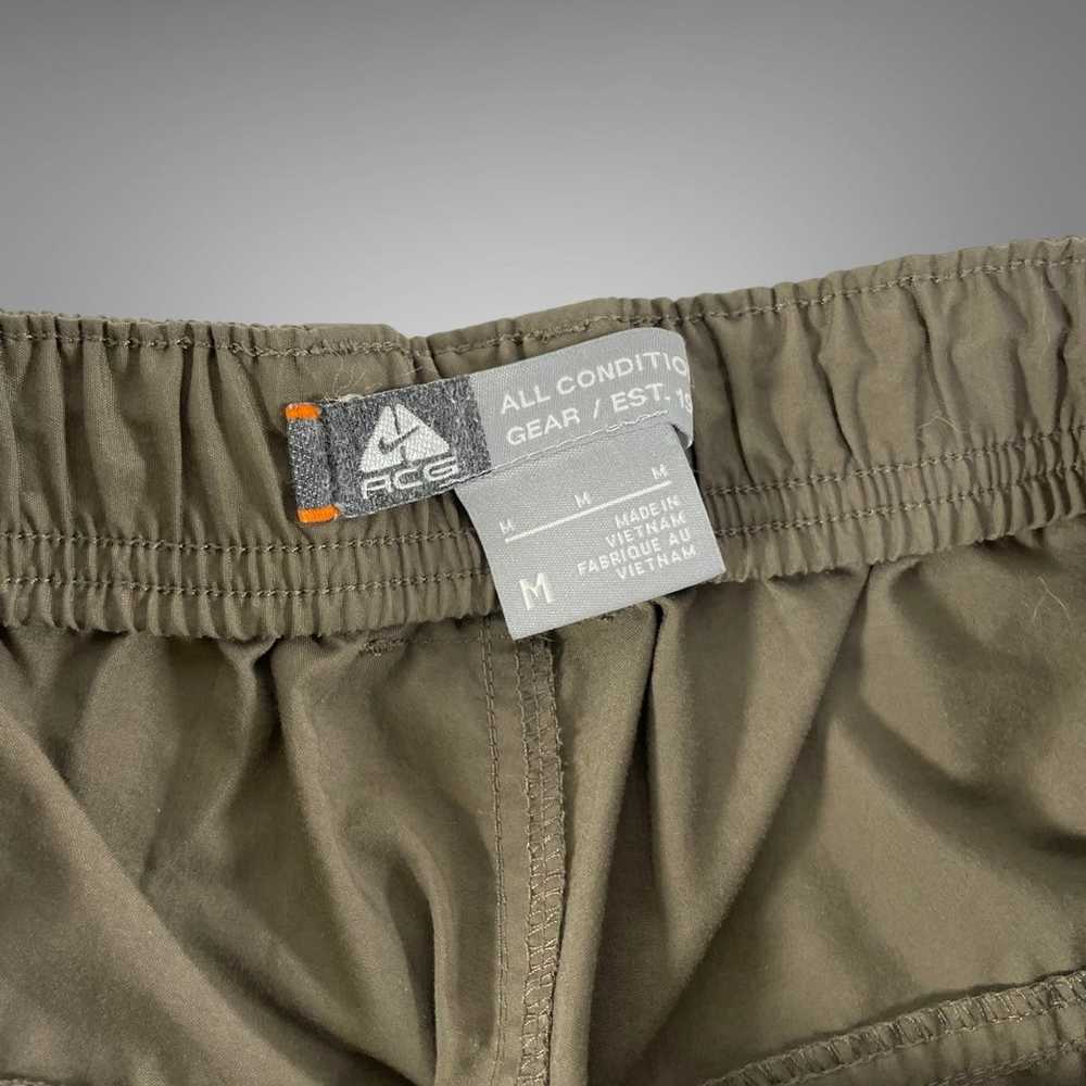 Nike ACG Nike acg cargo shorts - image 6