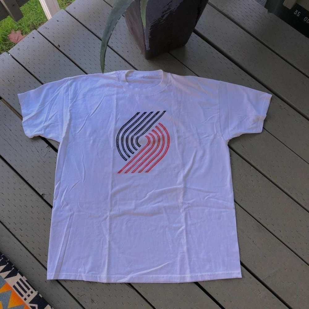 Vintage VTG Nike Portland Trailblazers Bonzi Wells Jersey size medium m As  a swingman in Portland, Wells achieved career highs in scoring and improved  for Sale in Los Angeles, CA - OfferUp