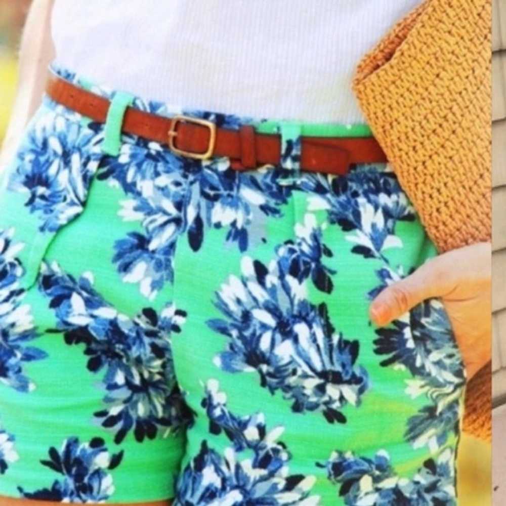 Other J. Crew Factory Floral Print Pleated Shorts… - image 3